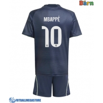 Fotballdrakt Barn Real Madrid Kylian Mbappe #10 Bortedraktsett 2025-26 Kortermet (+ Korte bukser)
